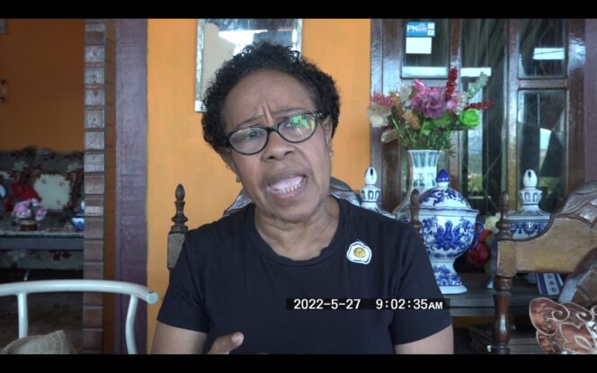 
 Aktivis Perempuan Papua Barat, Yuliana Numberi