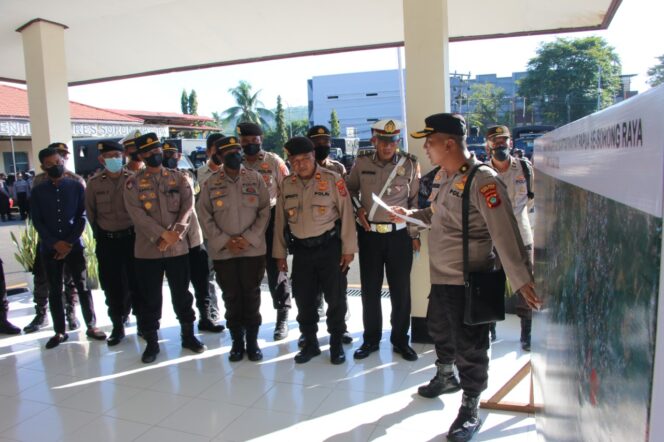
 Rencana Aksi Unras Dari Petisi Rakyat Papua se Sorong Raya, Kabag Ops Polres Sorong Kota Pimpin Tactical Wall Game