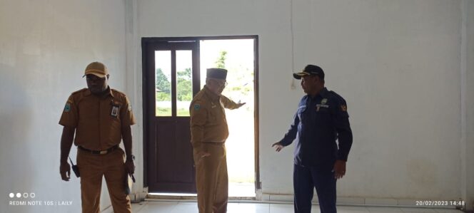 
 Bupati Petrus Kasihiw Tinjau Pabrik Pengalengan Ikan Dan Sarana Prasarana Lainnya