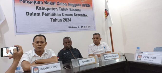 
 Sementara, 8 Parpol Belum Mendaftarkan Bacalegnya di KPU Bintuni