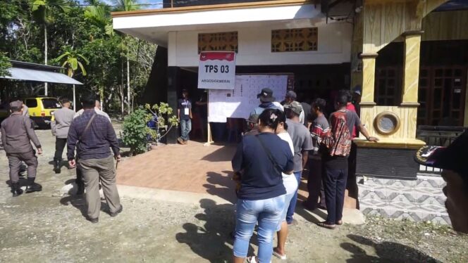 
 TPS 03 kampung Argosigemerai menjadi salah satu TPS yang ditunjuk untuk melaksanakan PSU. Sabtu