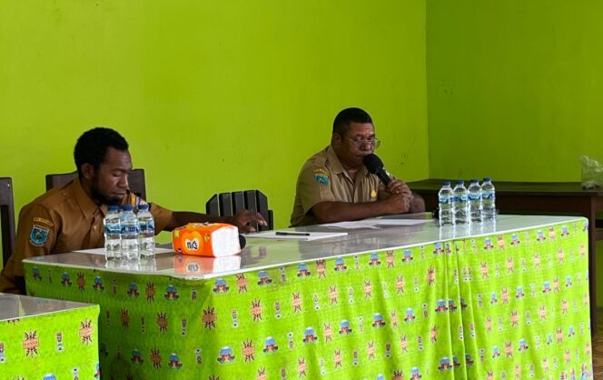 
 Musrenbang Kampung Atibo, Obeth Iba Sebut Ada Bantuan Untuk Gereja