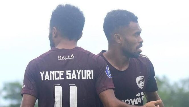 
 Duo Sayuri yang saat ini memperkuat PSM Makassar dilirik manajemen PSBS Biak untuk masuk dalam  skuad. Foto/istimewa