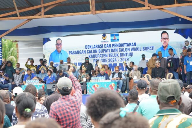 
 Suasana deklarasi pasangan DAMAI di sekretariat pemenangan, km 4 distrik Bintuni, Selasa kemarin.
