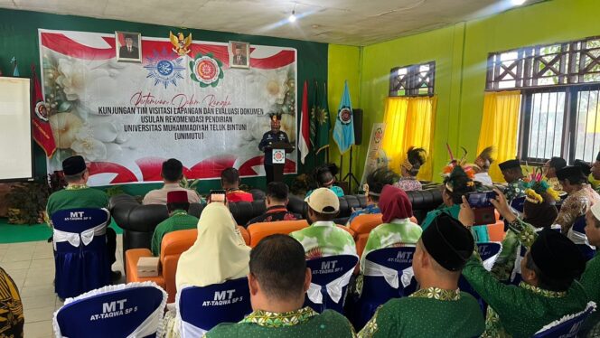 
 Bupati Kasihiw saat memberikan sambutan