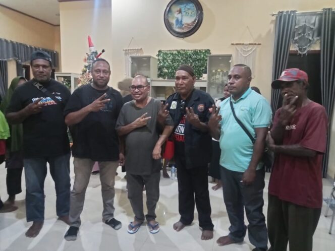 
 Marga besar Beperandi nyatakan sikap mendukung paslon DAMAI di pilkada.