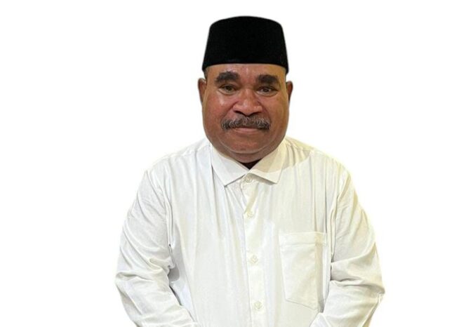 
 bakal calon bupati Teluk Bintuni, Daniel Asmorom mengapresiasi kedatangan Paus Fransiskus ke Indonesia.