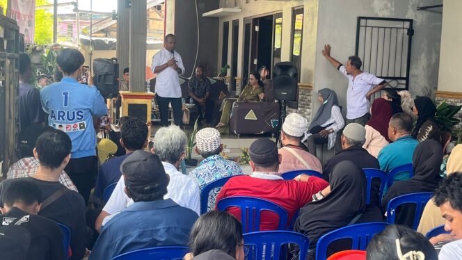 
 Tatap Muka dengan Warga Melati Raya, AFU Beri Pandangan Bahwa Sukses itu Tidak Hanya Jadi PNS