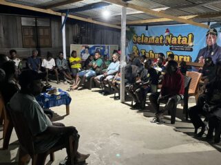 Suasana reses bersama warga perwakilan tujuh kampung Distrik Fafurwar, Senin. 