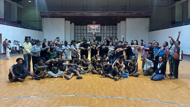 
 Vino BBC keluar sebagai juara 1 putra di turnamen Pic Up Game III Elang BBC Manokwari 2026. Ini pembuktian bahwa klub asal Sisar Matiti bisa berprestasi di luar daerah.