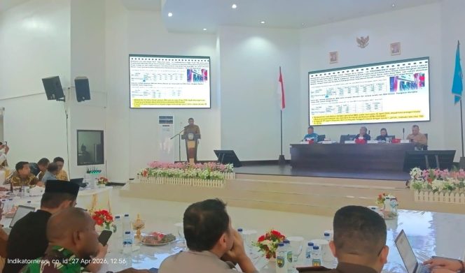 
 Atasi Antrean BBM, Bupati Teluk Bintuni Desak Penambahan Kuota ke DPR RI dan BPH Migas