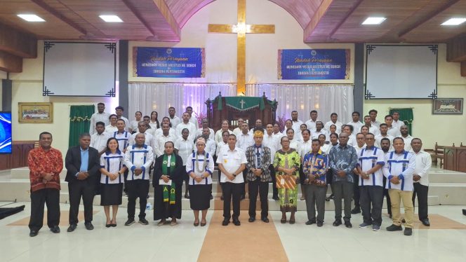
 Bupati Anisto Siap Dukung Penuh Raker I DPP FGM GKI di Kabupaten Teluk Bintuni
