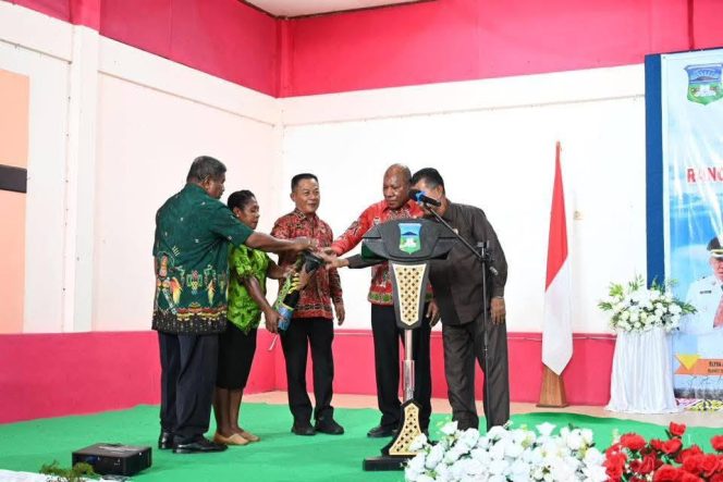 
 Seluruh OPD Diinstruksikan Fokus pada Empat Arah Kebijakan Pembangunan Teluk Wondama 2027
