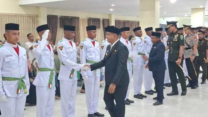 
 Bupati Anisto Kukuhkan Paskibraka: Bukan Sekadar Seremonial